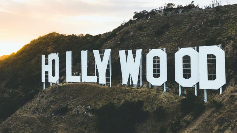 hollywood california sign in hills