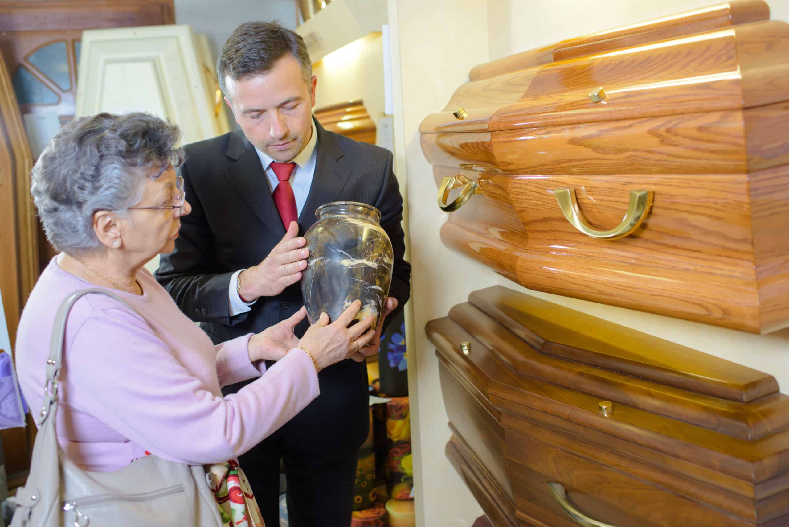 A woman decides between eco-friendly cremation and burial